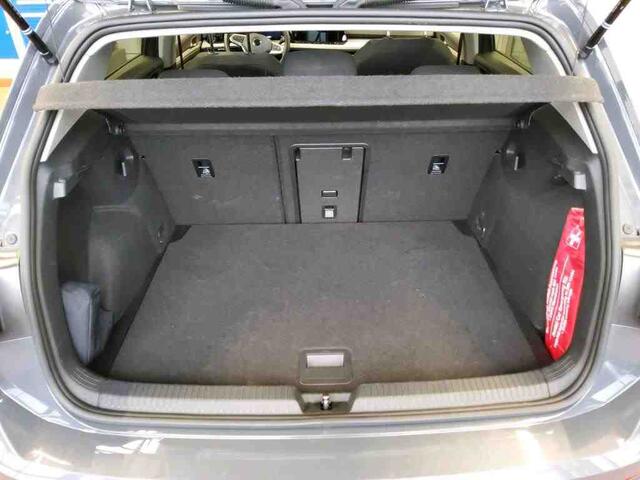 Volkswagen GOLF 1.5 TSI 130pk Life Business / Camera / LED Plus / Stoelverwarming