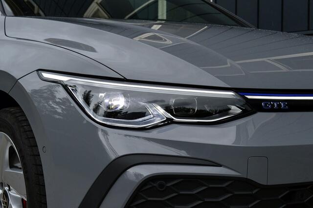 Volkswagen GOLF 1.4 eHybrid GTE Rijklaarprijs-Garantie Panoramadak Camera Led Apple carplay SOH 89.6%