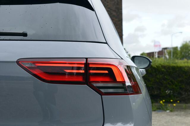 Volkswagen GOLF 1.4 eHybrid GTE Rijklaarprijs-Garantie Panoramadak Camera Led Apple carplay SOH 89.6%