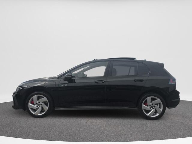 Volkswagen GOLF 1.5 eHybrid GTE | Trekhaak | Pano Dak | Leder | HUD | PHEV | 272Pk |