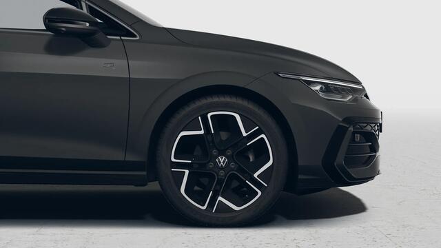 Volkswagen GOLF Variant 1.5 eTSI 150 7DSG R-Line Edition | 'App-Connect' draadloze smartphone integratie | Achterbank in ongelijke delen neerklapbaar incl. middenarmsteun en doorlaadmogelijkheid | Afstandscontrolesysteem (Front Assist)