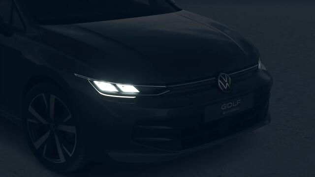 Volkswagen GOLF 1.5 eHybrid 204 6DSG eHybrid Life Edition | 'App-Connect' draadloze smartphone integratie | Achterbank in ongelijke delen neerklapbaar incl. middenarmsteun en doorlaadmogelijkheid | Afstandscontrolesysteem (Front Assist)