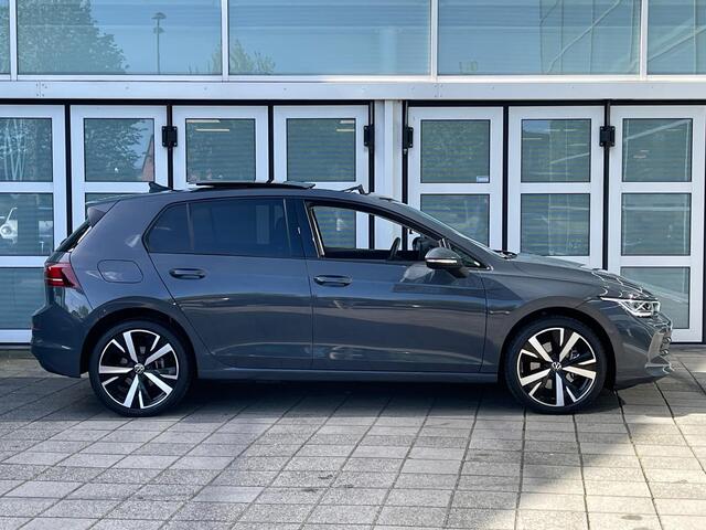 Volkswagen GOLF 1.5 eHybrid 204PK DSG Life Edition / Panoramadak / Digital Cockpit Pro / 18'' LMV / VW