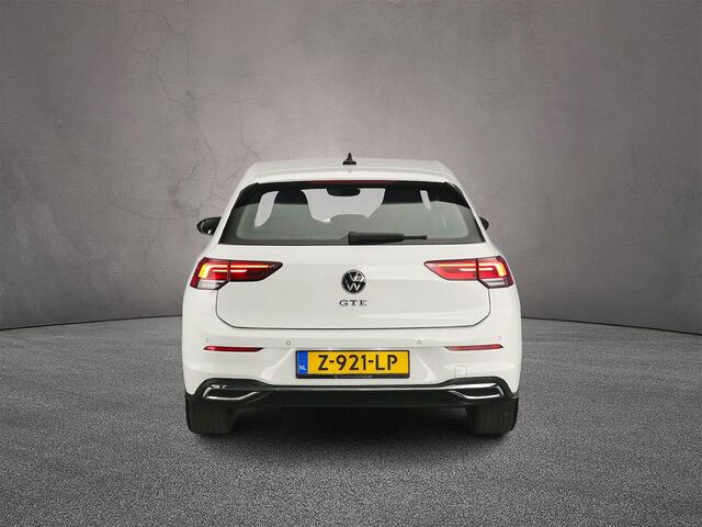 Volkswagen GOLF GTE 1.4 TSI eHybrid 245pk DSG Automaat Adaptive cruise control, Navigatie, LED koplampen, Parkeersensoren, App connect, Airco, DAB, Radio