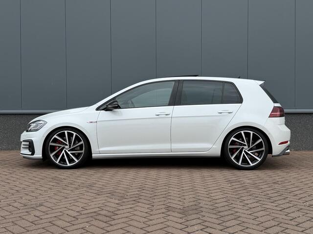 Volkswagen GOLF 2.0 TSI GTI Performance PANO | DCC | DYN