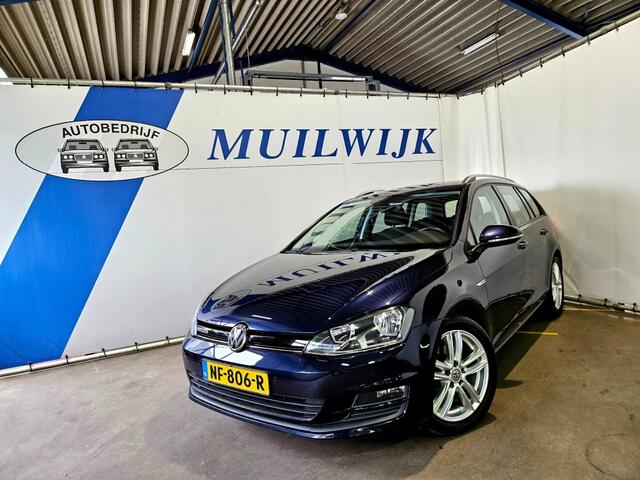 Volkswagen GOLF Variant 1.0 TSI Connected Series / Navi / Camera / NL Aut