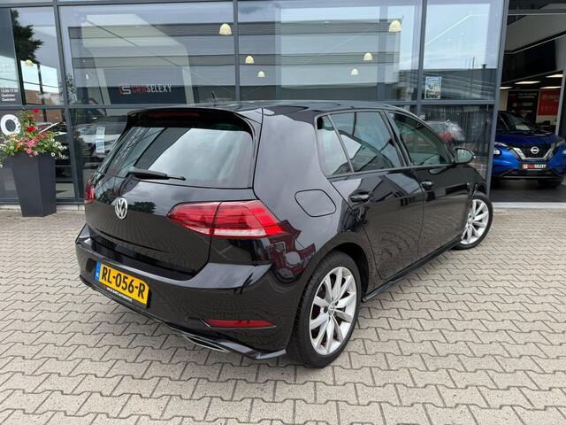 Volkswagen GOLF 1.0 TSI Comfortline Business *Stoelverwarming*