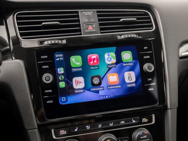 Volkswagen GOLF 1.5 TSI Sportline 150Pk Automaat (VIRTUAL COCKPIT, APPLE CARPLAY, GROOT NAVI, ALCANTARA, STOELVERWARMING, SPORTSTOELEN, GETINT GLAS, LED KOPLAMPEN, ADAPTIVE CRUISE, NIEUWSTAAT)