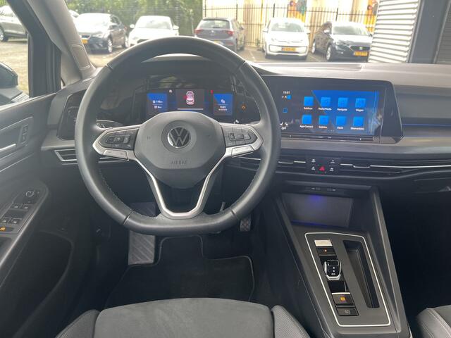 Volkswagen GOLF 1.4 eHybrid 204pk DSG Style / Virtual cockpit / Memory Seats / App. Connect / 16 LMV