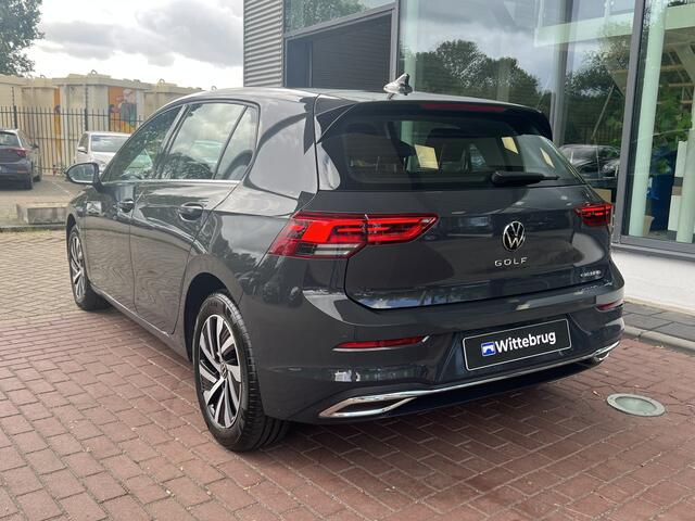 Volkswagen GOLF 1.4 eHybrid 204pk DSG Style / Virtual cockpit / Memory Seats / App. Connect / 16 LMV