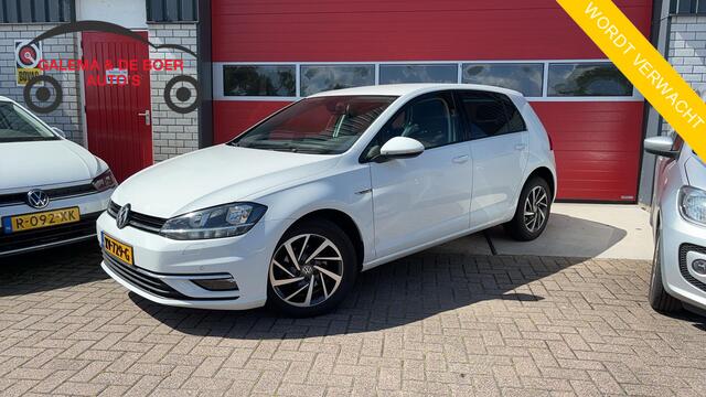 Volkswagen GOLF 1.0 TSI Comfortline STOELVERW / CAMERA / CARPLAY / NAVI / CLIMA / PDC / BLUETOOTH / ACC