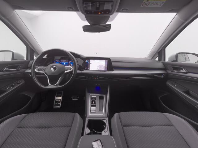 Volkswagen GOLF 1.5 eTSI 130 PK DSG-7 Style | PANO | CAMERA | ADAPTIVE | STOELVERW.