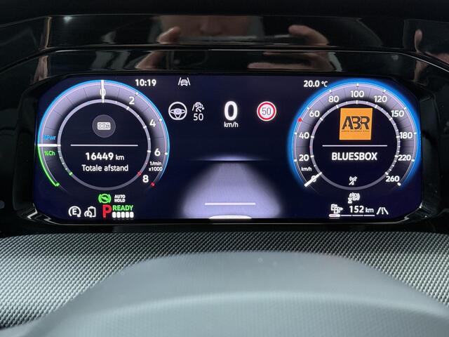 Volkswagen GOLF 1.5 eHybrid GTE | 272 PK | SoH 100% | Trekhaak | Panoramadak | Head-up display | Lederen bekleding | Achteruitrijcamera |
