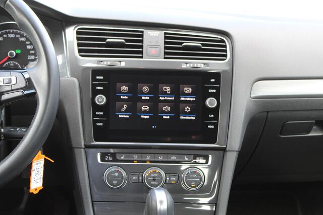 Volkswagen GOLF 1.5 TSI DSG-automaat Comfortline Business | Trekhaak
