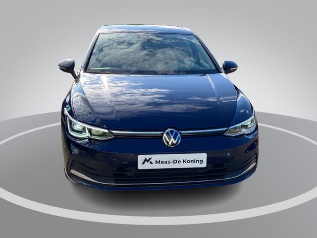 Volkswagen GOLF 1.5eTSI/150PK DSG Style · Navigatie · Stoelverwarming Apple/Android Car Play ·