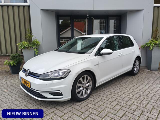 Volkswagen GOLF 1.5 TSI Highline | Led | DSG | Adaptieve cruise controle |