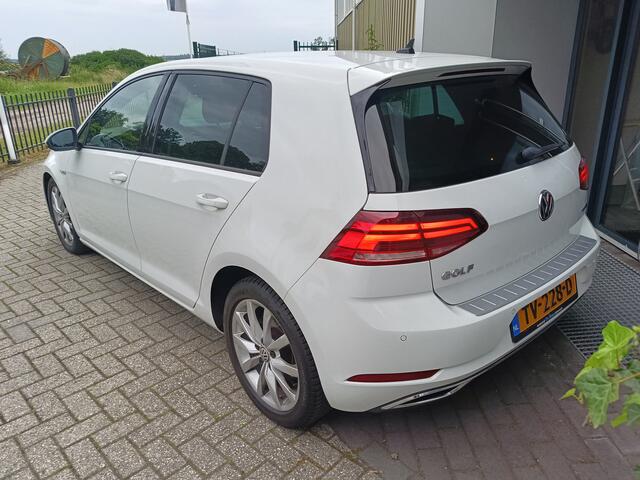 Volkswagen GOLF 1.5 TSI Highline | Led | DSG | Adaptieve cruise controle |