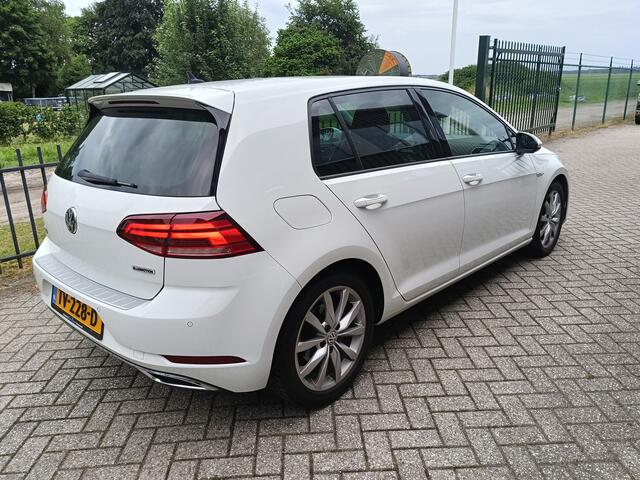 Volkswagen GOLF 1.5 TSI Highline | Led | DSG | Adaptieve cruise controle |