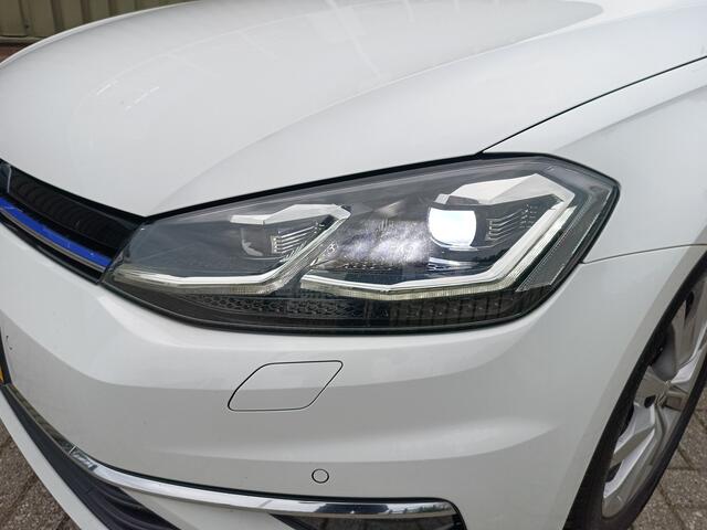 Volkswagen GOLF 1.5 TSI Highline | Led | DSG | Adaptieve cruise controle |