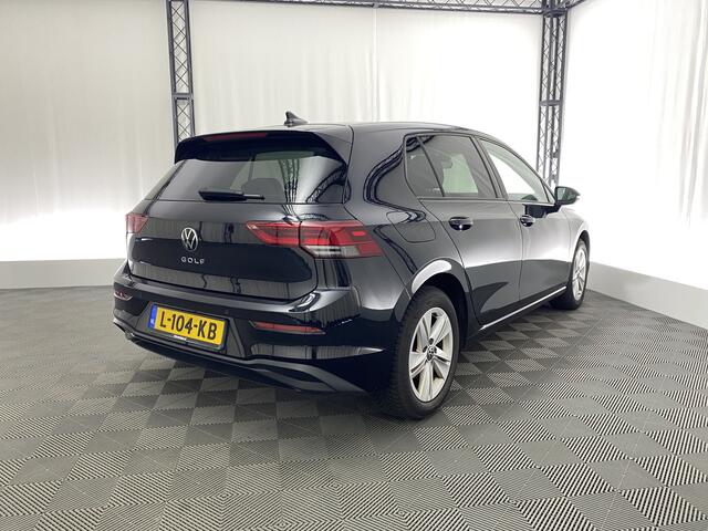Volkswagen GOLF 1.5 TSI Style | Apple carplay | Virtual cockpit | Navi | Trekhaak | LED | Stoel- en stuurverwarming | Cruise