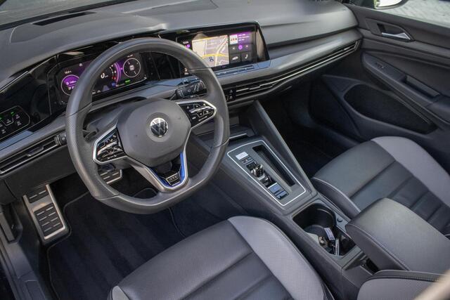 Volkswagen GOLF 1.4 eHybrid GTE PANO LEDER CAMERA HUD ACC DODEHOEK