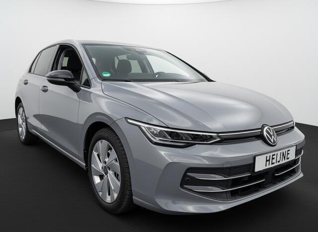 Volkswagen GOLF 1.5 eHybrid 204PK PLUG IN. LIFE CAMERA/NAVI/HEAD-UP/CARPLAY