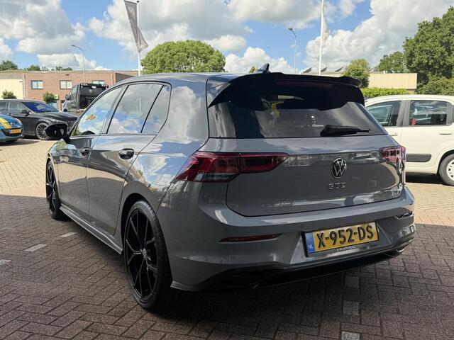 Volkswagen GOLF 1.4 eHybrid GTE NAVI | CRUISE | SPORT VELGEN | STUUR VERWARMING | PARKEERSENSOREN | CLIMA | AIRCO | IQ DRIVE