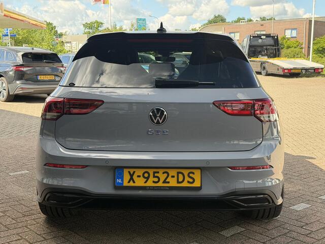 Volkswagen GOLF 1.4 eHybrid GTE NAVI | CRUISE | SPORT VELGEN | STUUR VERWARMING | PARKEERSENSOREN | CLIMA | AIRCO | IQ DRIVE
