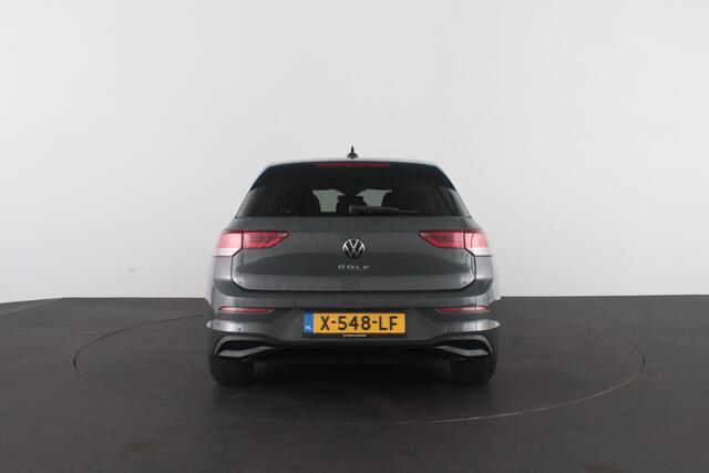 Volkswagen GOLF 1.5 TSI Life Business > Dolphin Grey/Trekhaak/Camera/Winterpakket/Keyless/17inch...