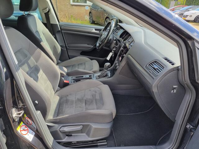 Volkswagen GOLF Variant 1.0 TSI Highline ?MOOIE AUTO ?CARPLAY ?TREKHAAK