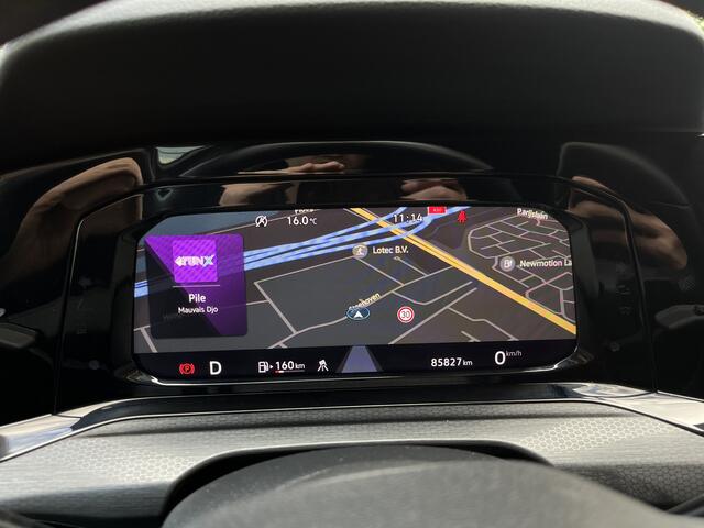 Volkswagen GOLF 2.0 TSI GTI // ADAPT. CRUISE // SCHUIF-KANTELDAK // DODEHOEK // VIRTUAL COCKPIT // CAMERA+SENSOREN // NAVI+CARPLAY //