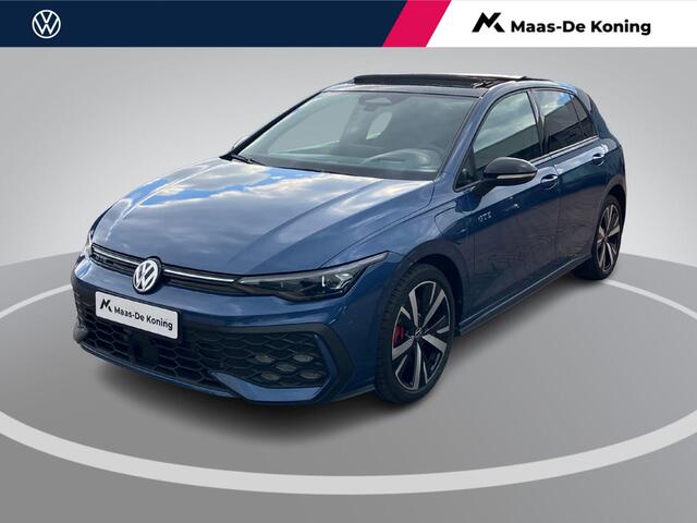 Volkswagen GOLF 1.5eHybrid 200kW/272PK GTE Black Style · Panoramadak · Trekhaak · Apple/Android Car Play · Garantie t/m 10-09-2030 of 10000km.