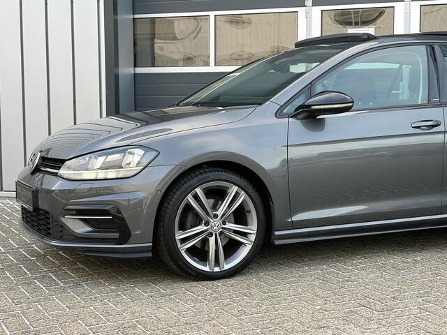 Volkswagen GOLF 1.5 TSI Highline Business R | R line | Panoramadak | Dodehoek | Stoel verwarming | Carplay |