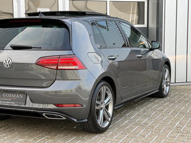 Volkswagen GOLF 1.5 TSI Highline Business R | R line | Panoramadak | Dodehoek | Stoel verwarming | Carplay |