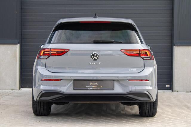 Volkswagen GOLF 1.0 eTSI Life Harman Kardon Stoelverwarming ACC Sfeerverlichting