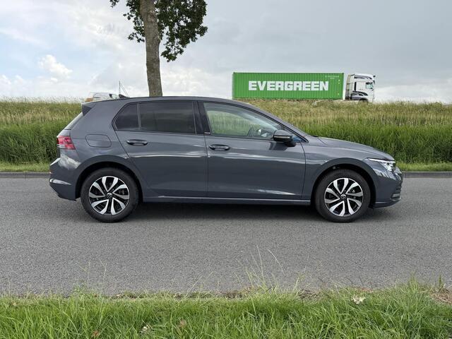Volkswagen GOLF 1.5 TSI Life | Navigatie | HUD | Apple CarPlay/Android Auto | Stoelverwarming | Virtual Cockpit | Adaptieve Cruise Control | Camera | DAB |