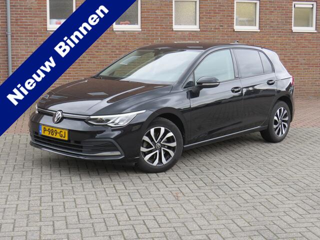 Volkswagen GOLF 1.0 TSI 110Pk Life * Rijklaarprijs incl. garantie * Navi * Carplay Android * Led * ACC * PDC V+A *