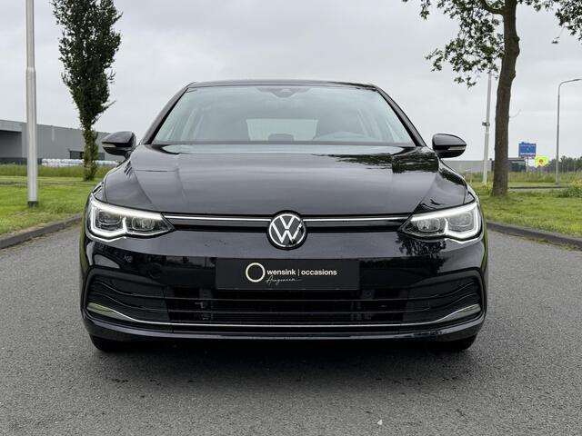 Volkswagen GOLF 1.5 TSI Active | Adaptieve Cruise Control | Camera | Virtual Cockpit | Stoelverwarming | Apple CarPlay/Android Auto | HUD | DAB |
