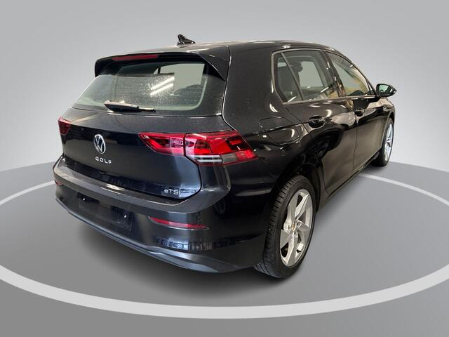 Volkswagen GOLF 1.0 eTSI 110pk DSG Life Business · Camera · Keyless · Dodehoeksensor · Apple/Android Car Play · Clima · Navigatie · Garantie t/m 12-10-2026 of 60.000km