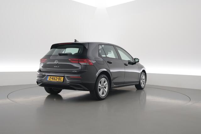 Volkswagen GOLF 1.0 eTSI Life Business | Adapt. Cruise | Memory | Massage | Apple CarPlay & Android Auto | Stoel- Stuurverw. |