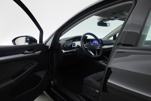 Volkswagen GOLF 1.0 eTSI Life Business | Adapt. Cruise | Memory | Massage | Apple CarPlay & Android Auto | Stoel- Stuurverw. |