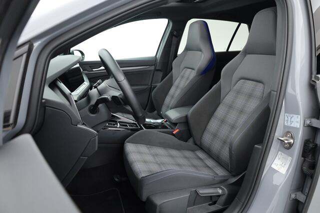 Volkswagen GOLF 1.4 eHybrid GTE | SOH 95,5% | Pano | CarPlay | IQ. Light | Adapt. Cruise | Camera | Navi | 18"