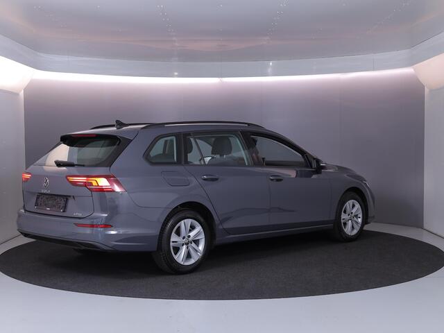 Volkswagen GOLF Variant 1.5 eTSI Life Edition 116 pk Automaat (DSG) | Navigatie | Trekhaak (wegklapbaar) | Parkeersensoren | Adaptieve cruise control | Stoel/stuur verwarming | Autom. airco (3 zones) |
