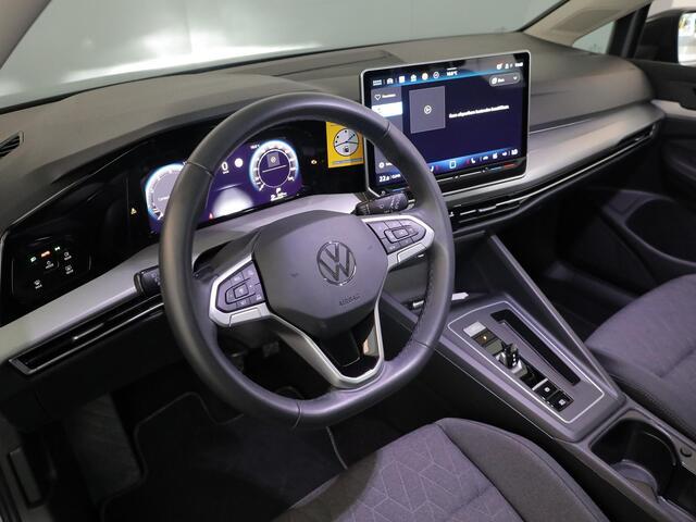 Volkswagen GOLF Variant 1.5 eTSI Life Edition 116 pk Automaat (DSG) | Navigatie | Trekhaak (wegklapbaar) | Parkeersensoren | Adaptieve cruise control | Stoel/stuur verwarming | Autom. airco (3 zones) |