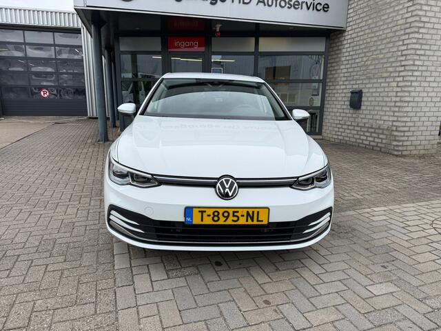 Volkswagen GOLF 1.4 eHybrid Style