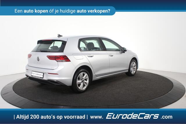 Volkswagen GOLF 1.0 eTSI Life Business *1ste Eigenaar*Navigatie*Ambiente*Camera*