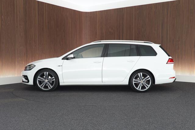 Volkswagen GOLF Variant 1.5 TSI 150pk 2x R-Line Trekhaak Camera LED Keyless Navigatie Virtual Cockpit