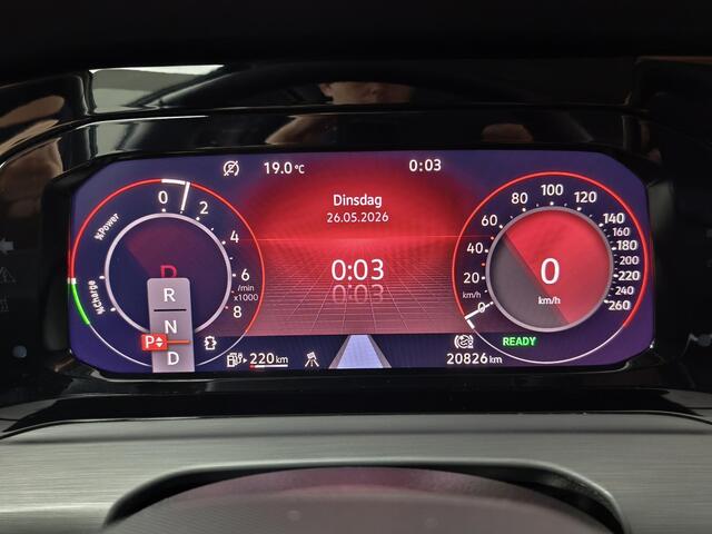 Volkswagen GOLF 1.4 eHybrid Style | Achteruitrijcamera | Navigatie | Virtual Cockpit