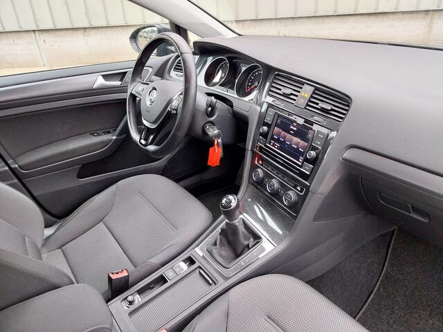 Volkswagen GOLF 1.0 TSI Comfortline ADAPT CRUISE LED ECC