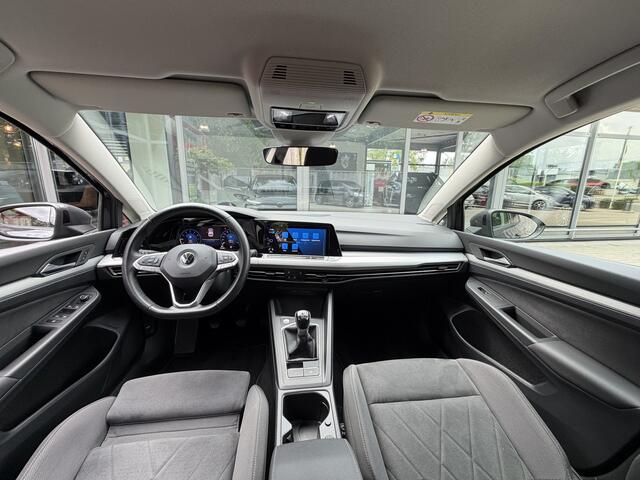 Volkswagen GOLF 1.0 TSI CARPLAY/ RADAR/ LED/ MASSAGE/ PRIVACY GLAS *!*